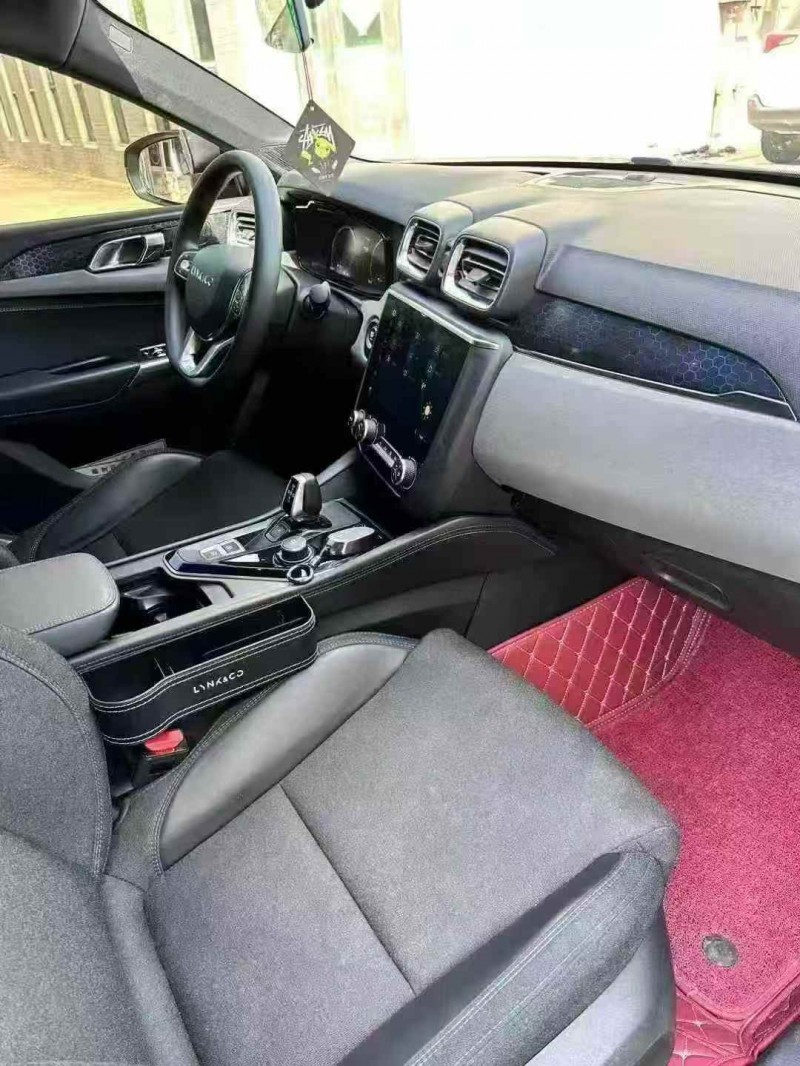 襄阳21年领克037