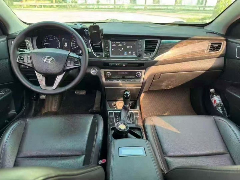 菏泽17年现代名图6