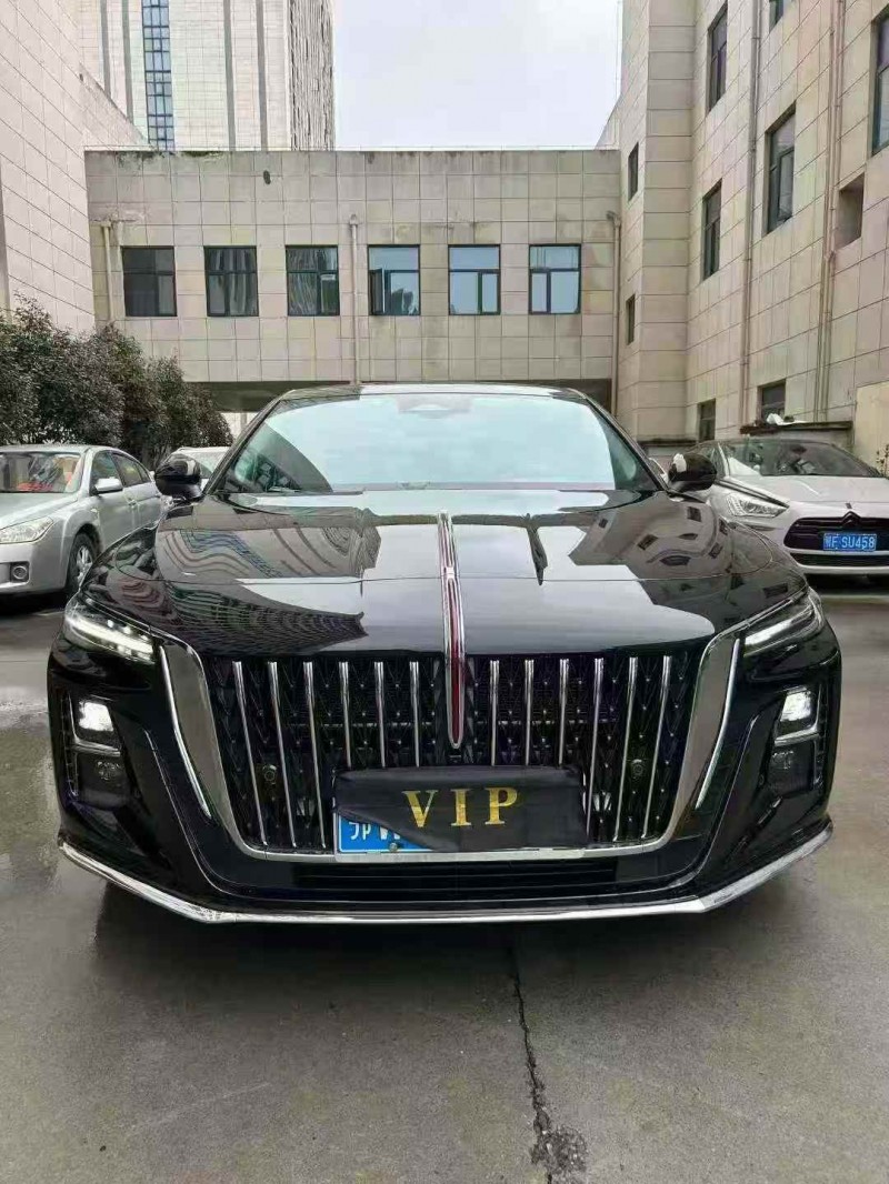 襄阳25年红旗H51