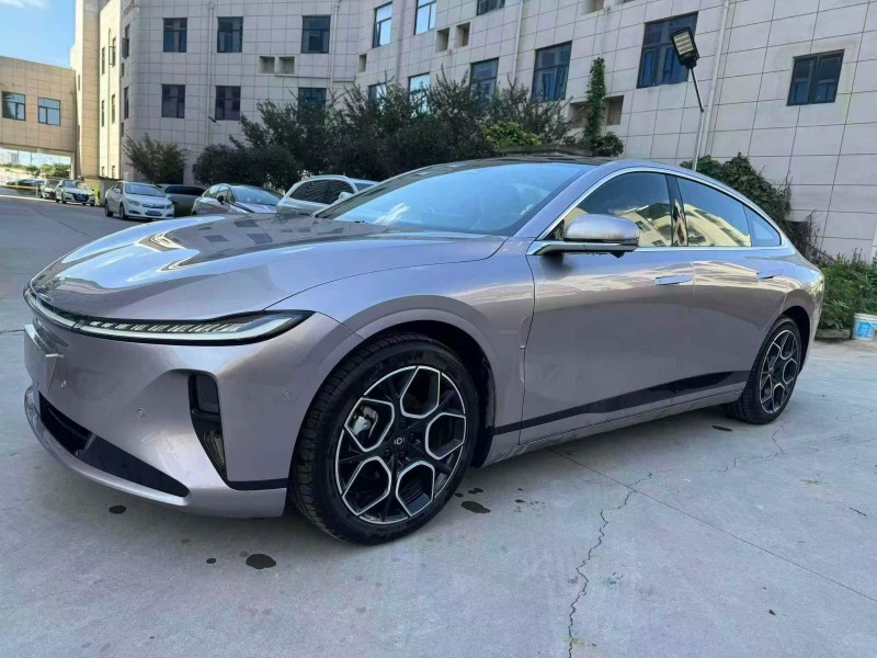 襄阳25年长安汽车启源2