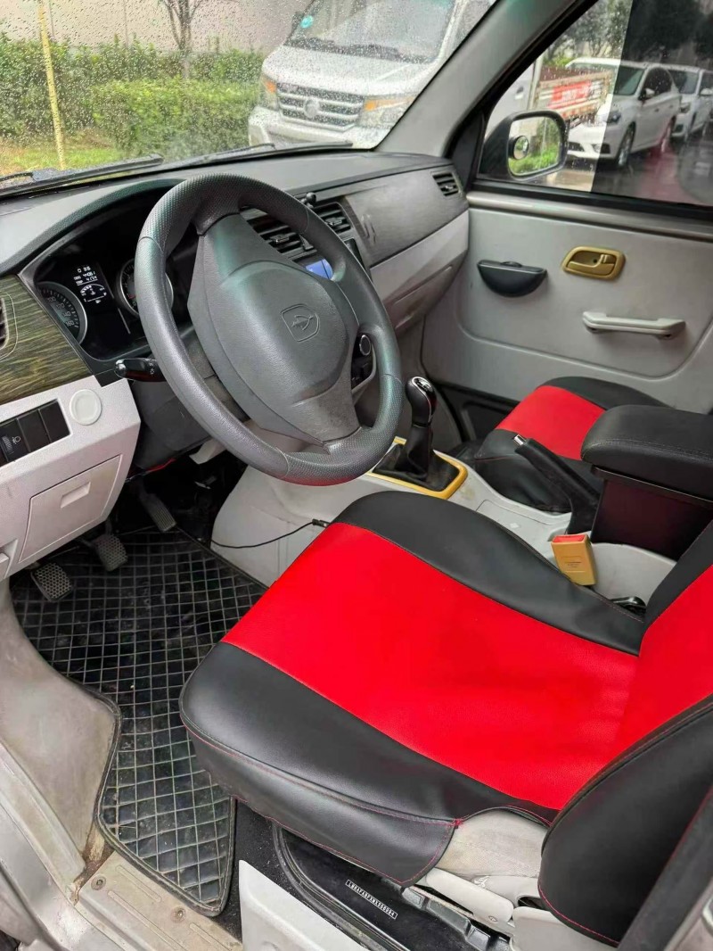 襄阳23年华晨海狮6