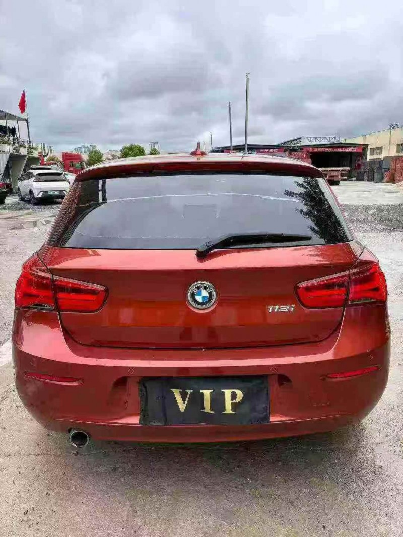 襄阳18年宝马1系9