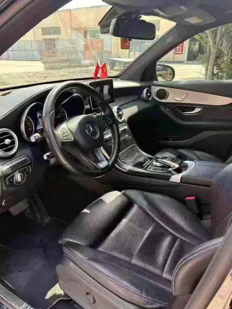 襄阳18年奔驰GLC4