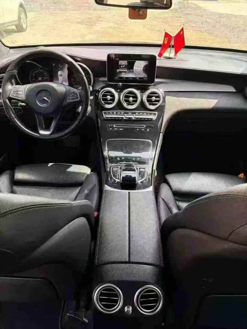 襄阳18年奔驰GLC7