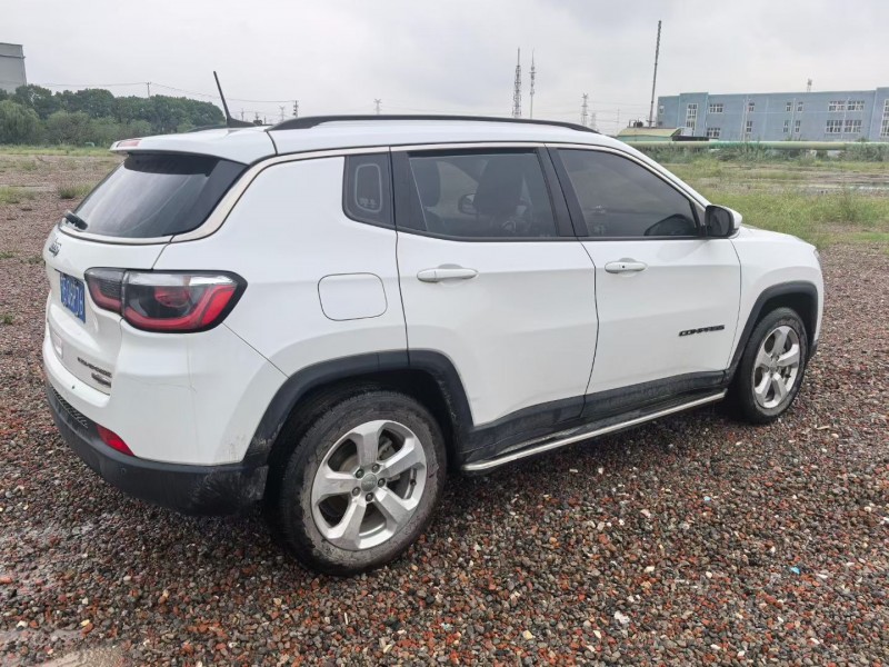 苏州17年Jeep指南者9