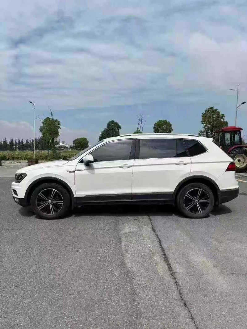 襄阳19年大众途观3