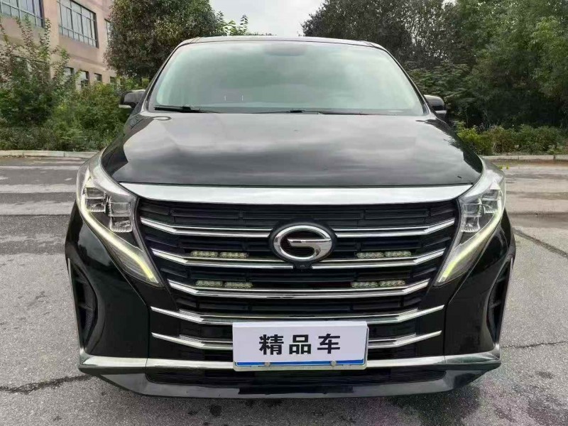 襄阳21年传祺M81