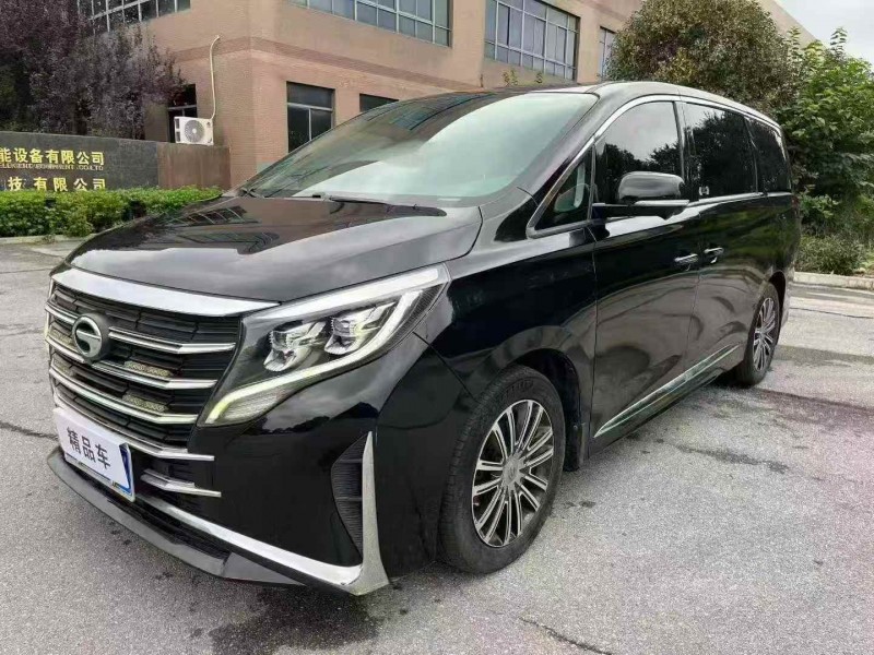 襄阳21年传祺M82