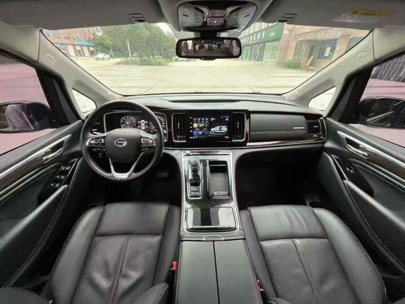 襄阳21年传祺M88