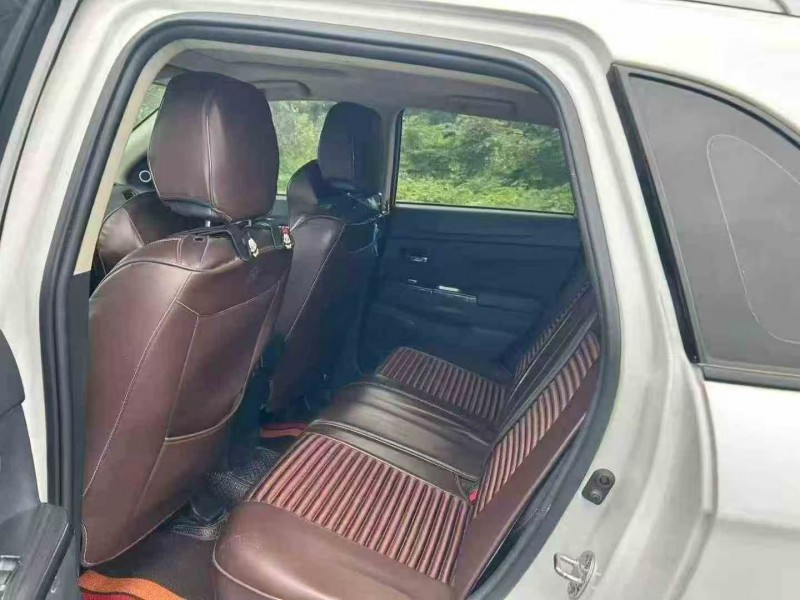 娄底20年三菱劲炫3