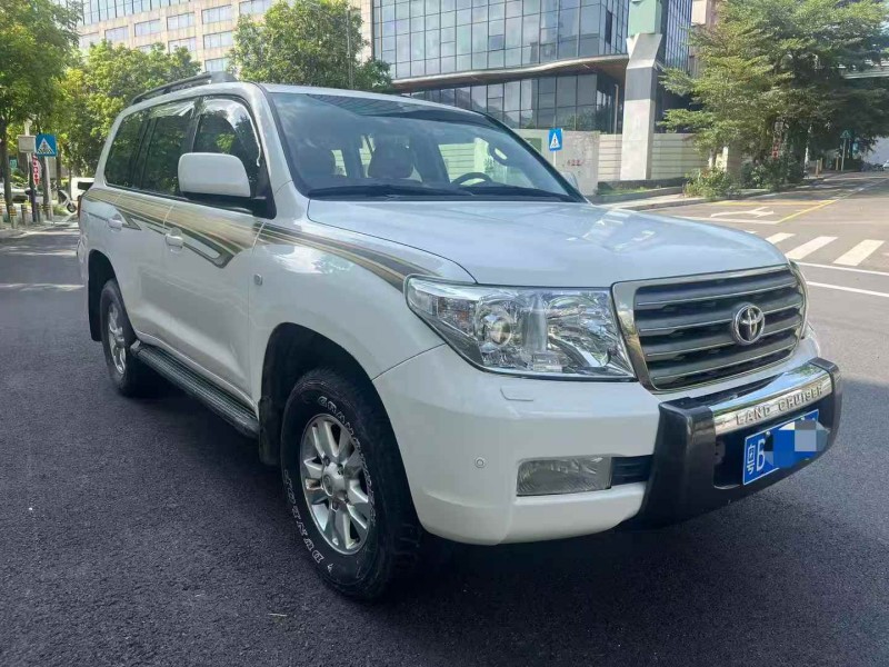 深圳10年丰田兰德酷路泽2