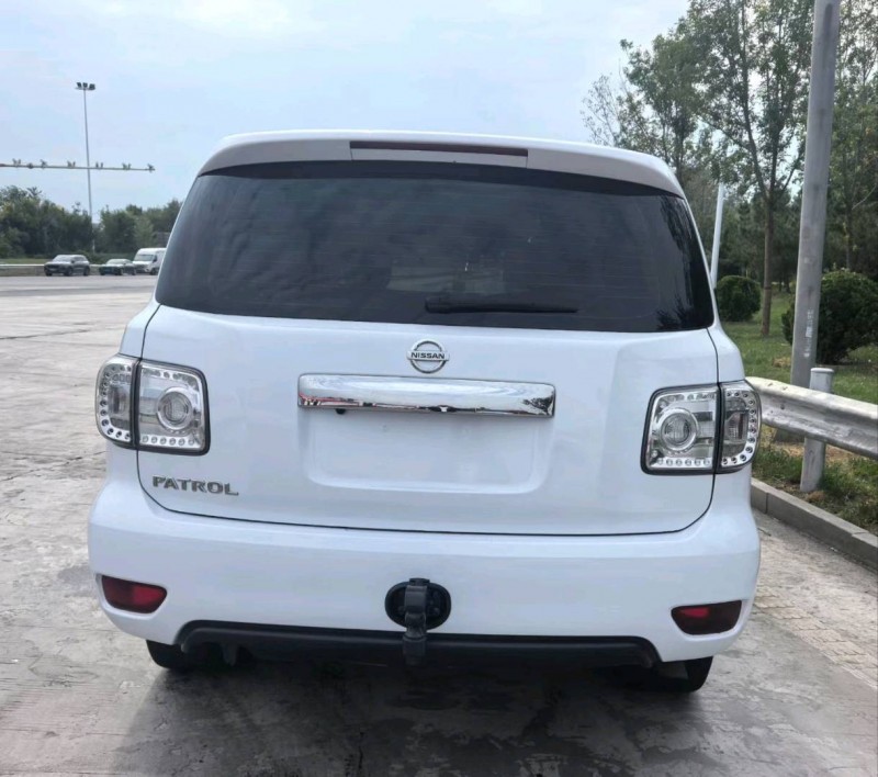 沧州17年日产途乐5