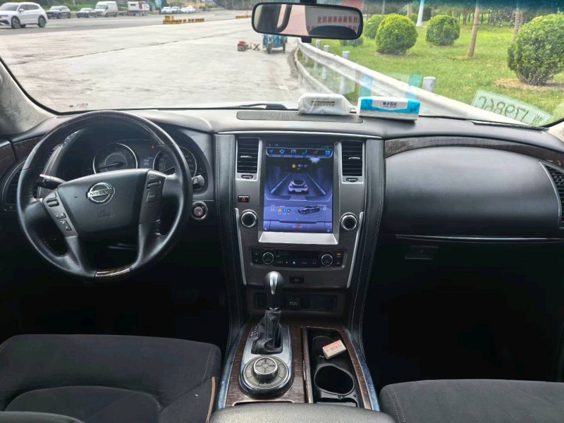 沧州17年日产途乐7