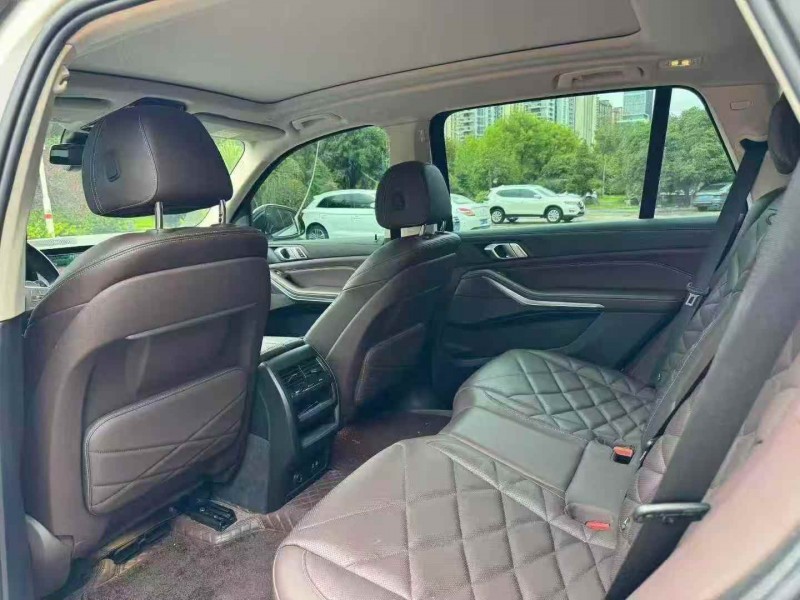 常州22年宝马X56