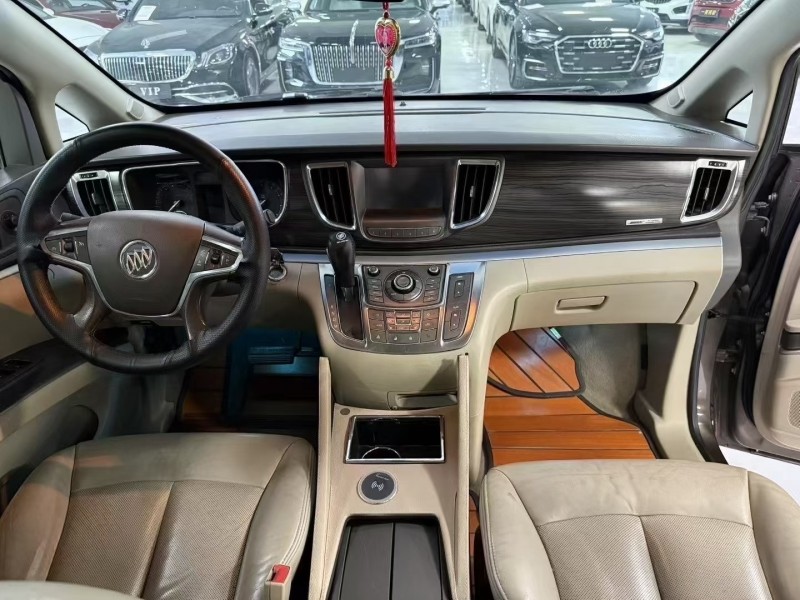 廊坊12年别克GL84