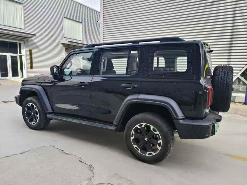 苏州25年长城汽车坦克9