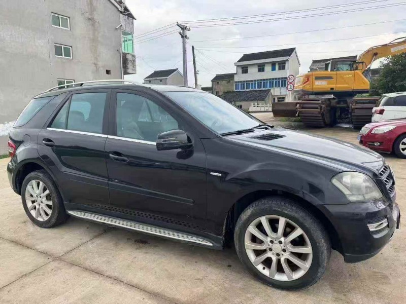 常州11年奔驰ML2