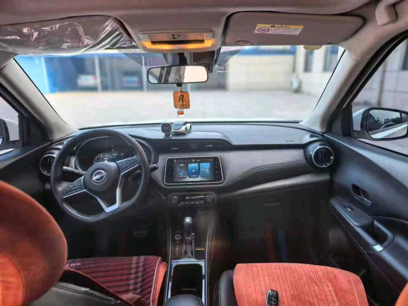 保定24年日产劲客9