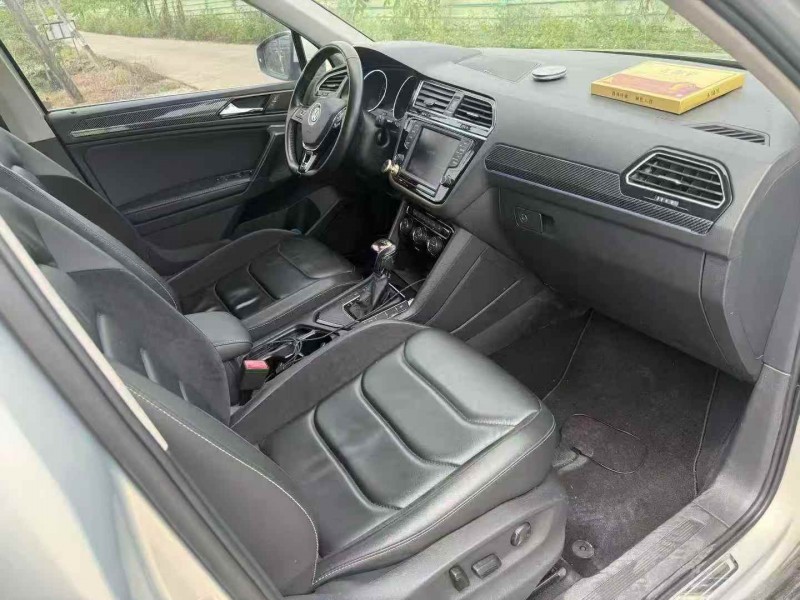 佛山18年大众途观6