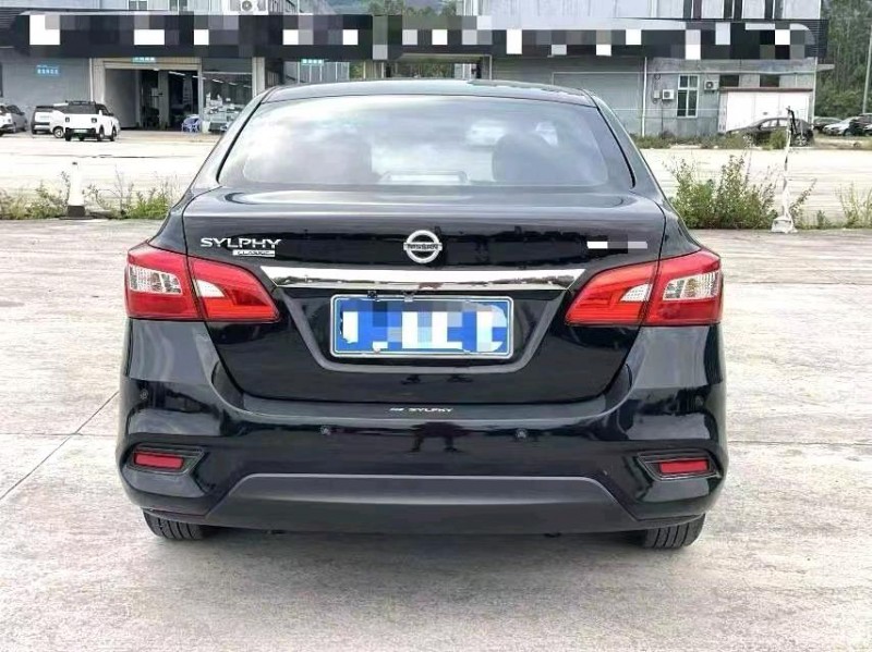 福州23年日产轩逸4