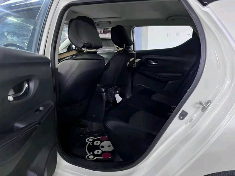 成都20年日产蓝鸟5