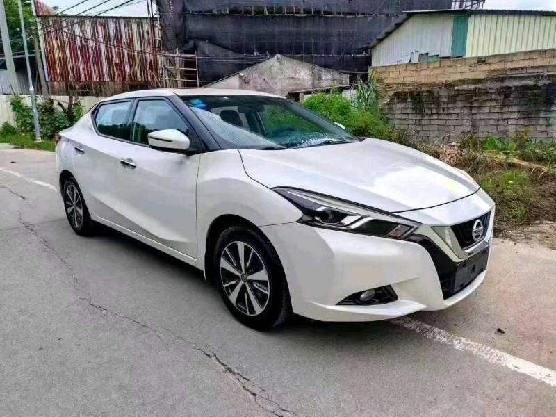 福州19年日产蓝鸟3