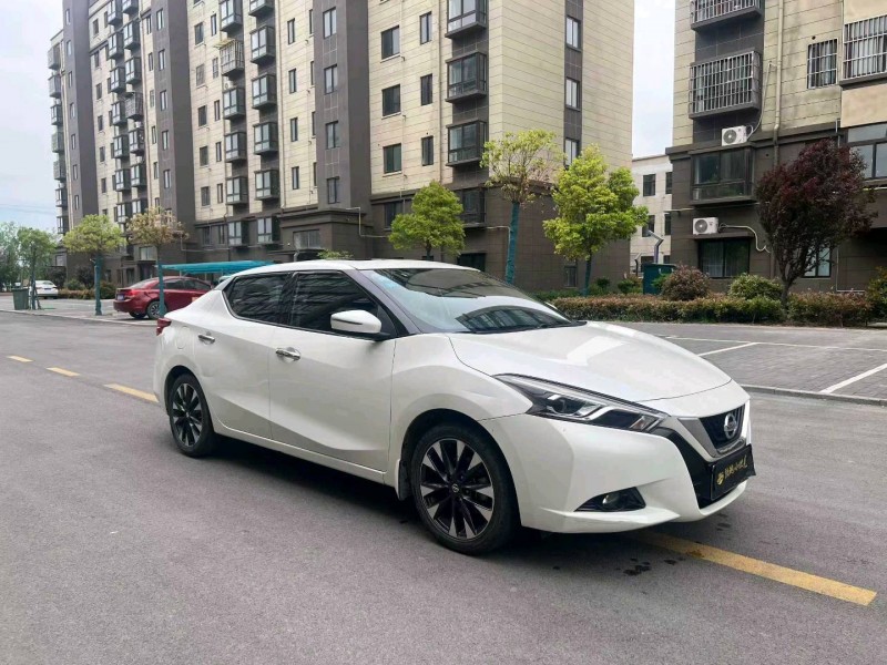 徐州20年日产蓝鸟3