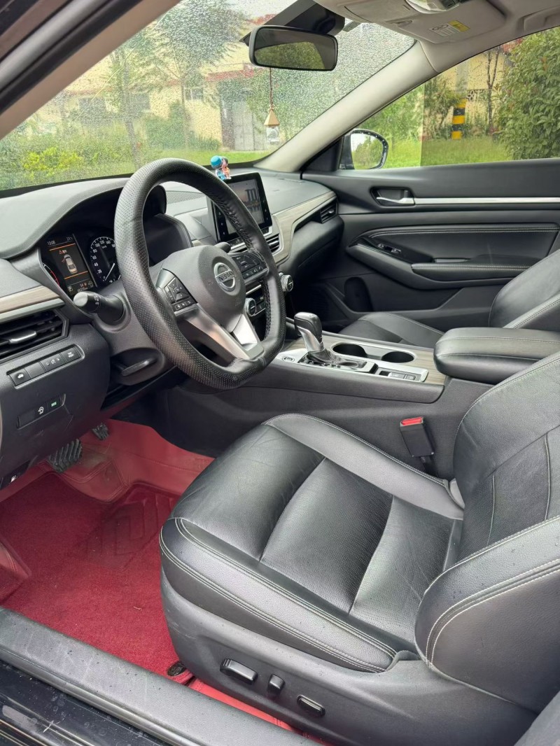 枣庄21年日产天籁5