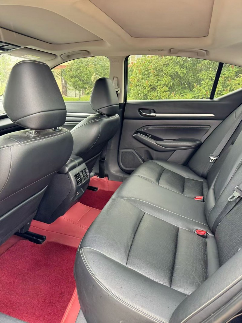 枣庄21年日产天籁6