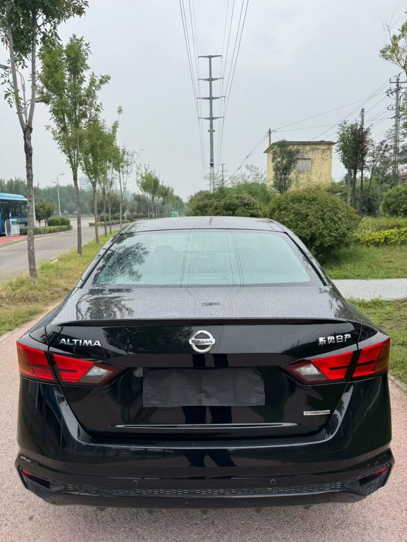 枣庄21年日产天籁9