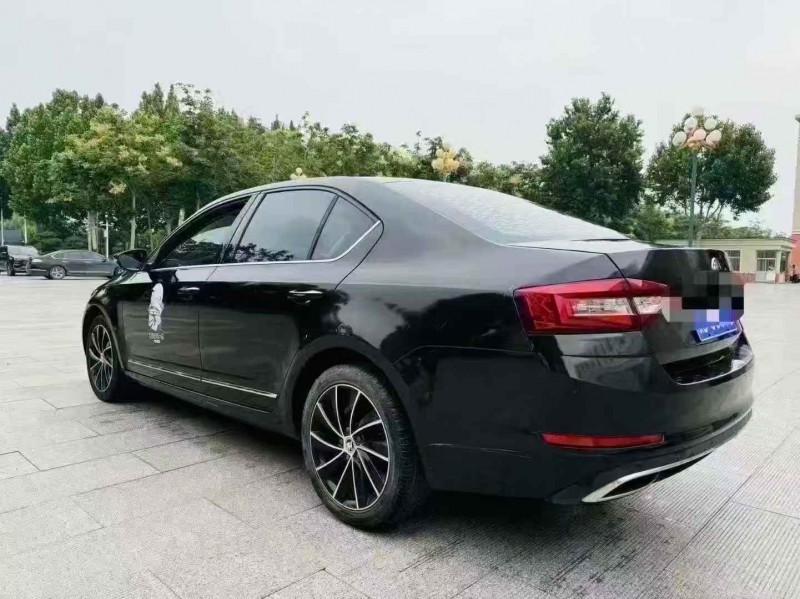 潍坊18年斯柯达明锐7