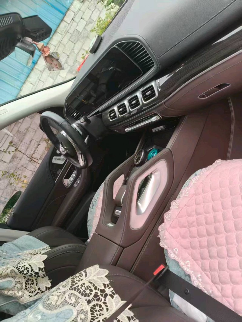 贵阳23年奔驰GLS2