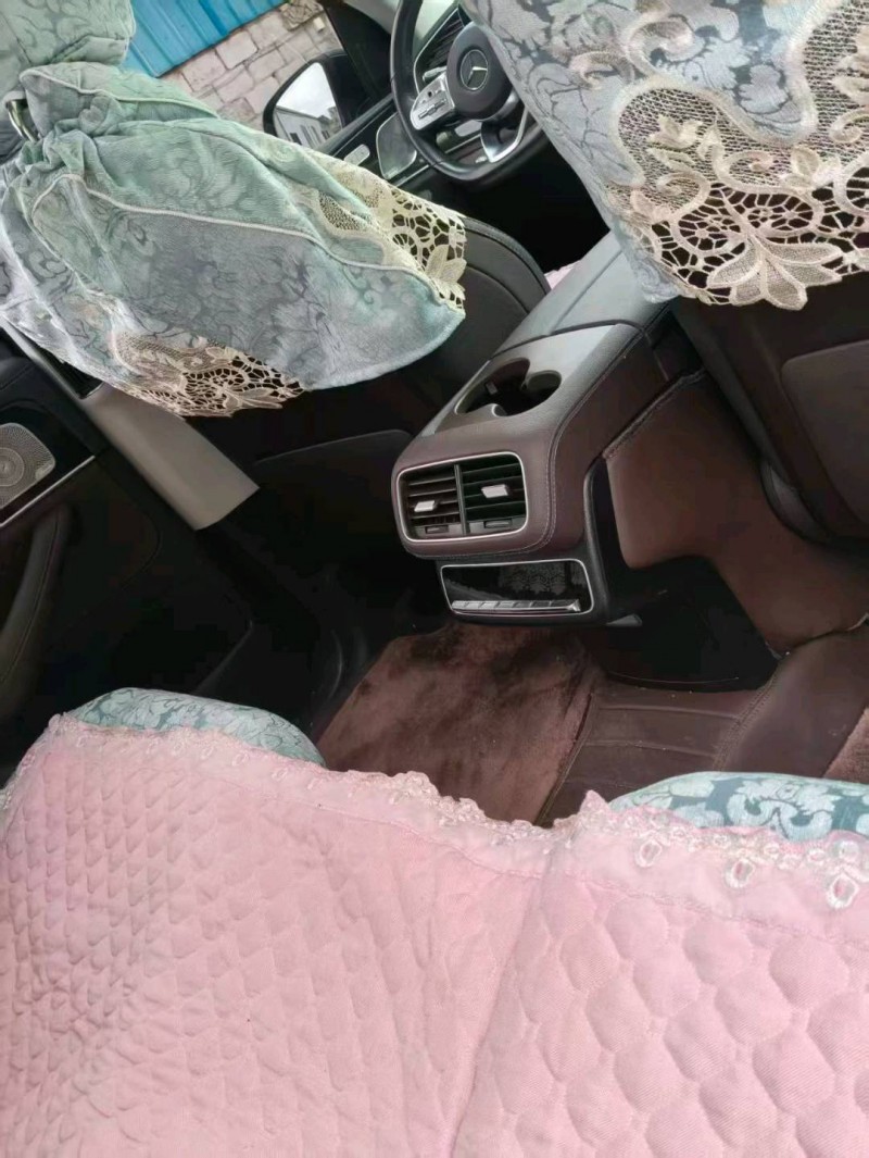 贵阳23年奔驰GLS7