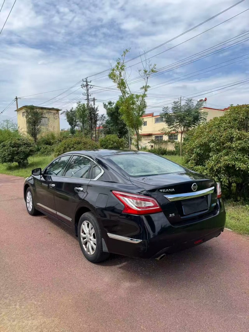 枣庄14年日产天籁8