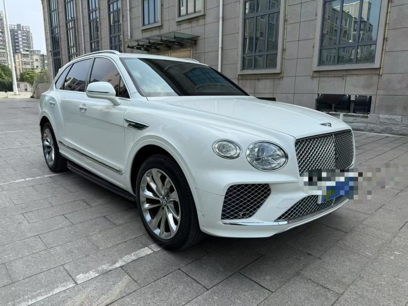 沧州21年宾利添越2