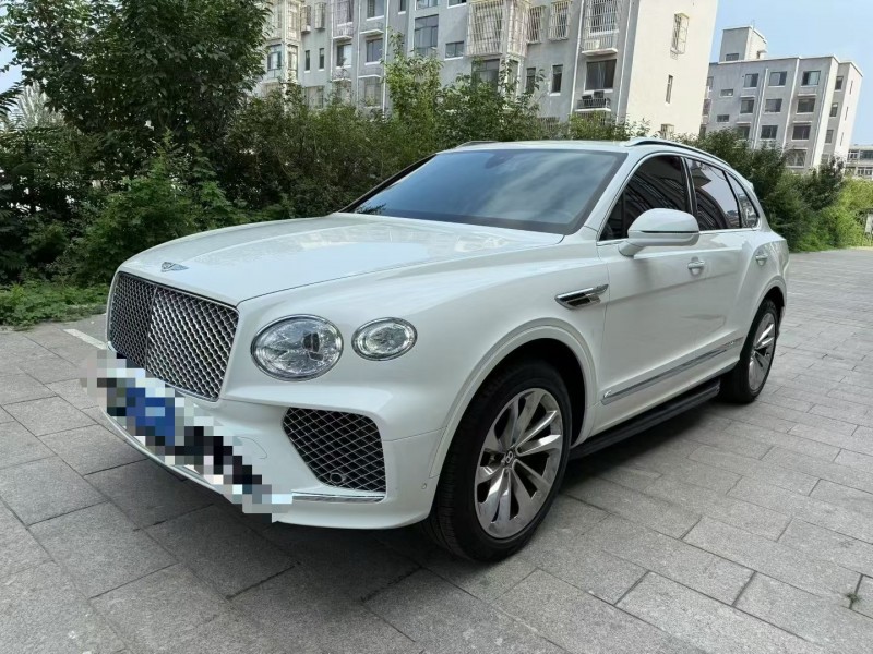 沧州21年宾利添越3