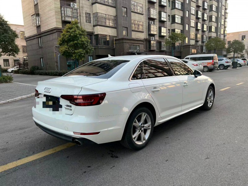 徐州18年奥迪A4L7