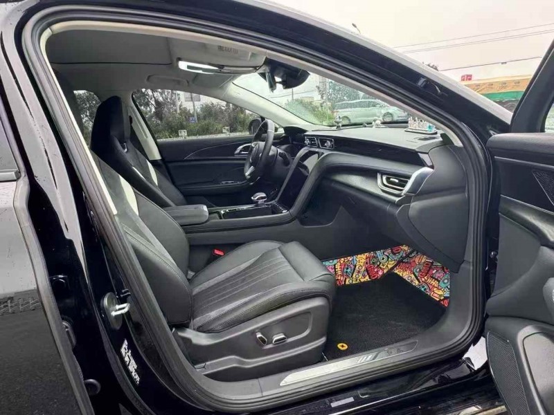 常州24年红旗H65