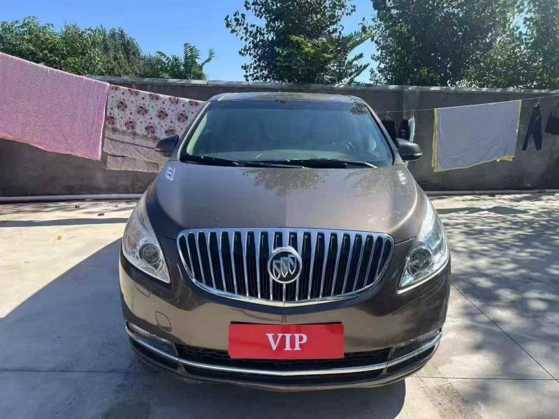 泰安12年别克GL81