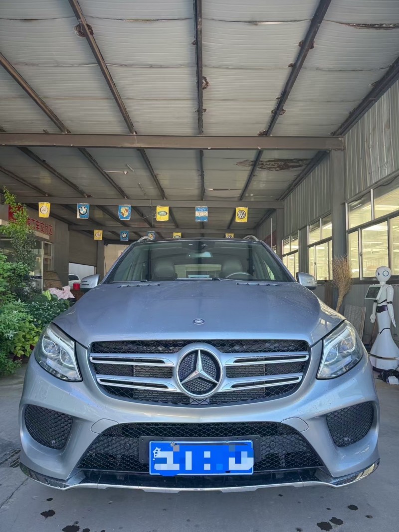 潍坊17年奔驰GLE1