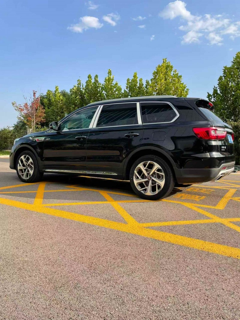 邢台25年红旗HS78