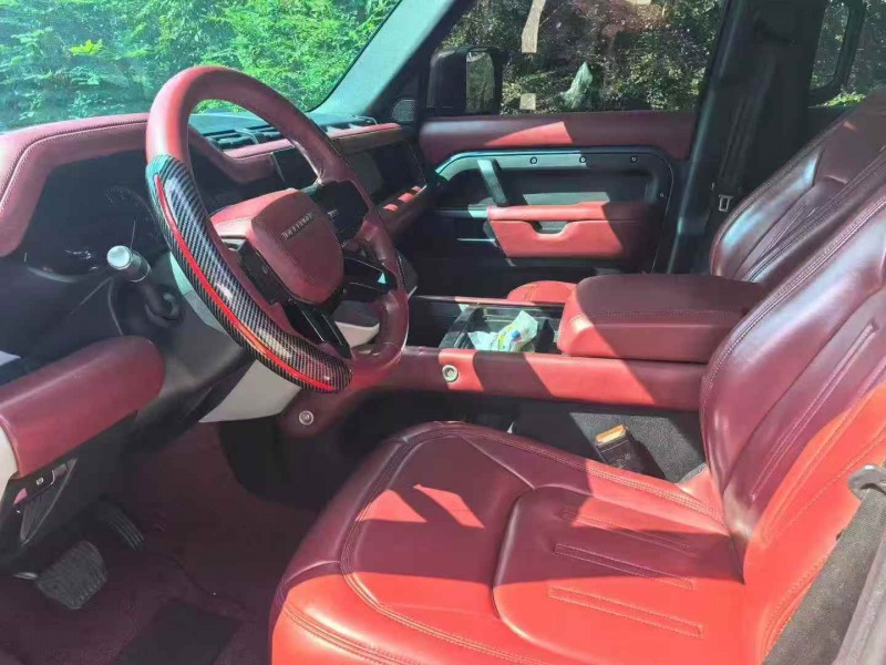 洛阳22年路虎卫士4