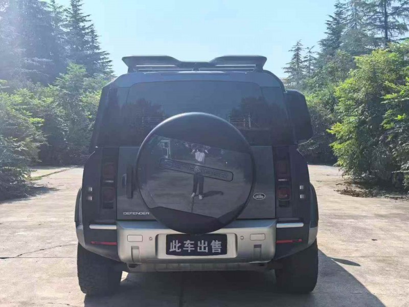 洛阳22年路虎卫士7