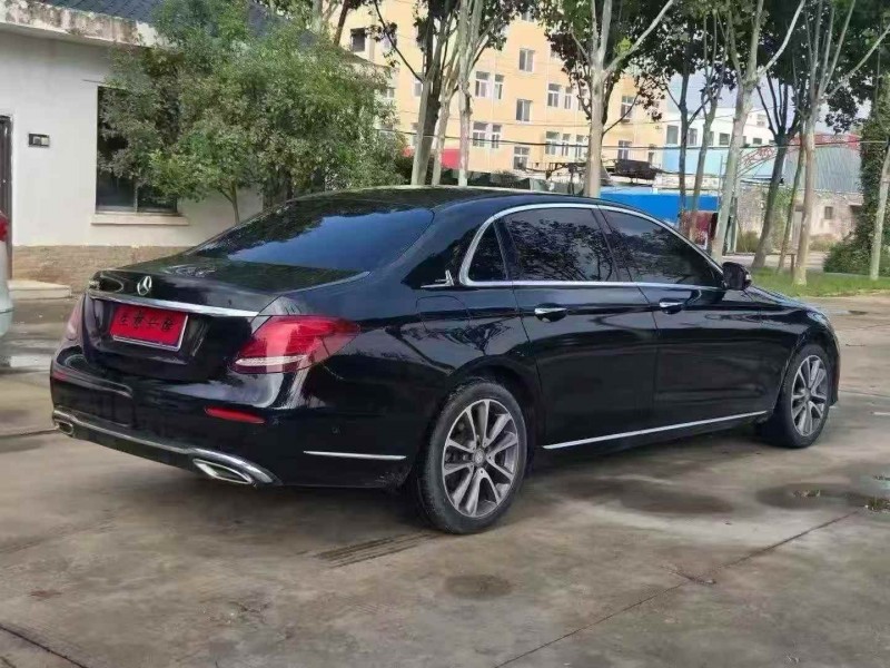 开封17年奔驰E9