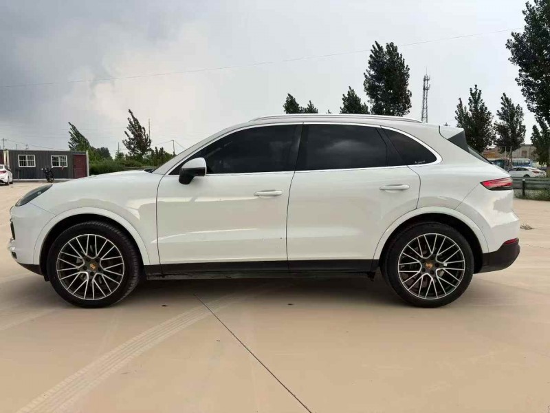 苏州18年保时捷卡宴3