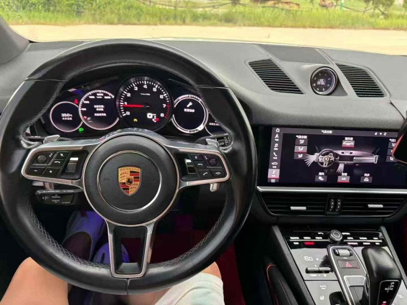 苏州18年保时捷卡宴4