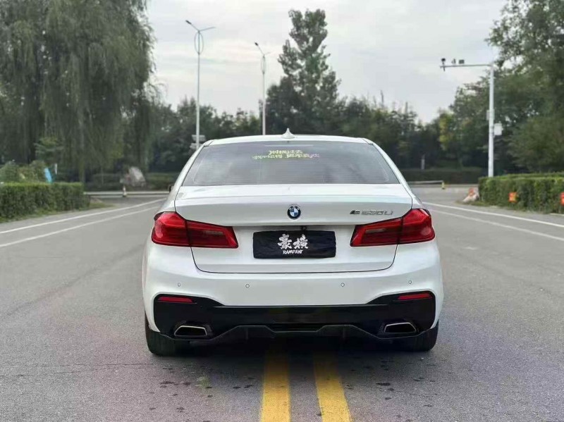 青岛19年宝马5系7