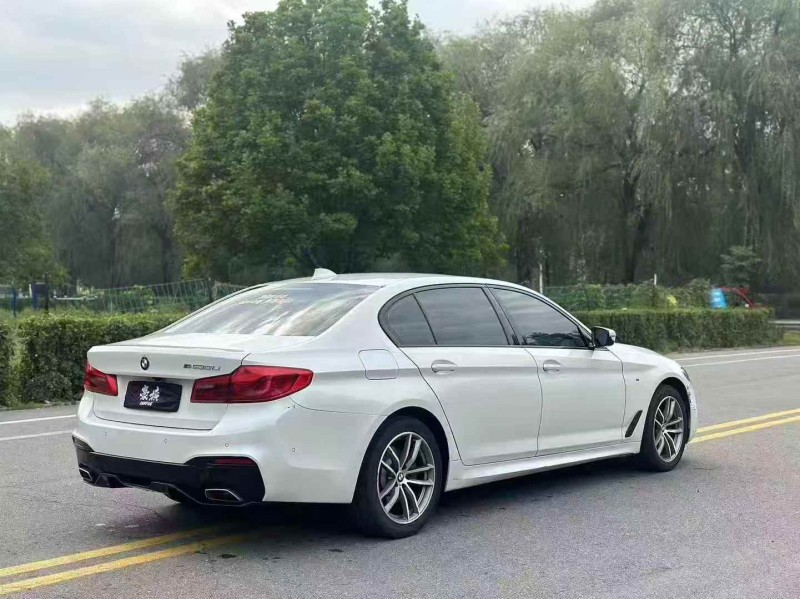 青岛19年宝马5系8