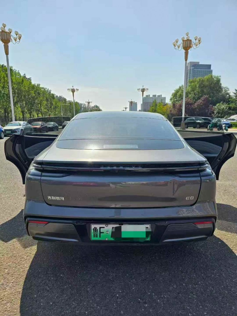 枣庄25年吉利银河9