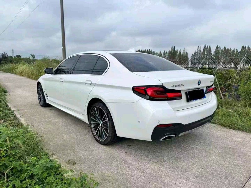 宁波23年宝马5系9